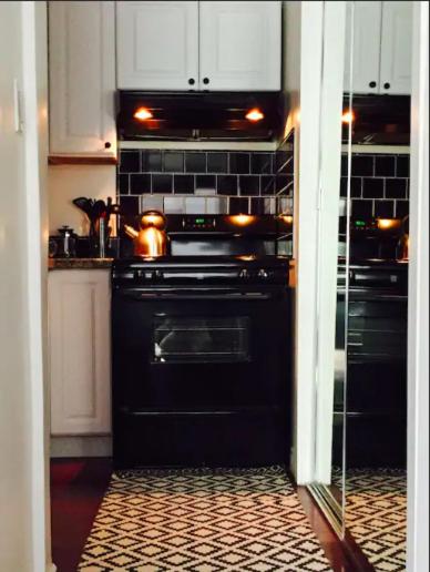 L.A.Highgate 1BR Apartment Main image 1